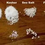 Diferencias entre la sal de mesa y la sal kosher: ¿cuál elegir?