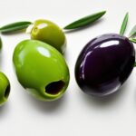 Comparación entre aceitunas verdes y aceitunas negras: ¿cuál elegir?