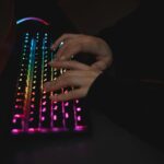 Características De Los Teclados Con Iluminación RGB Vs Monocromáticos: Tabla Comparativa